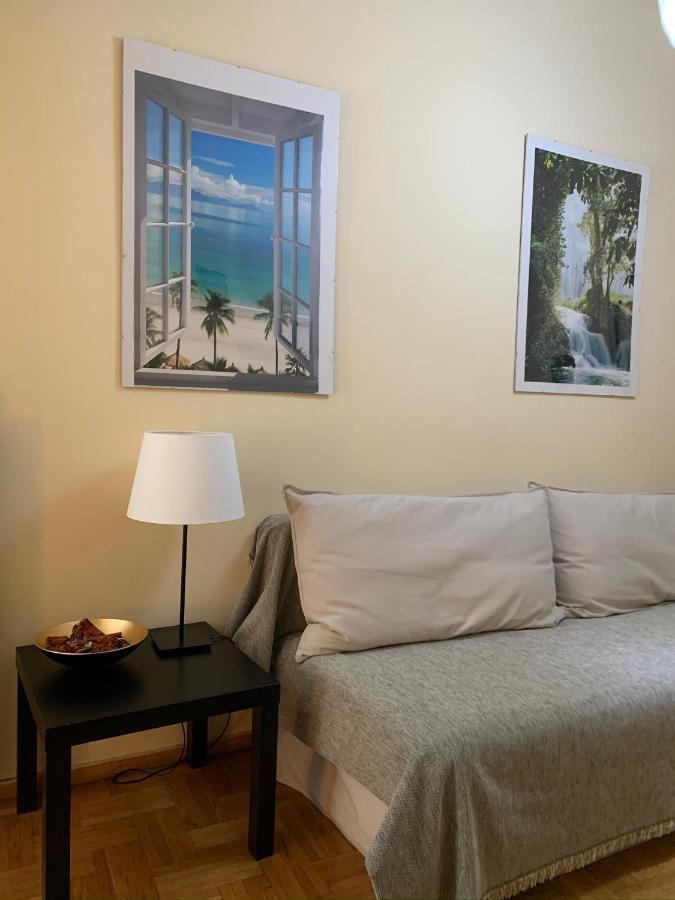 Renovated Cozy Apartment Near To Acropolis Atenas Exterior foto
