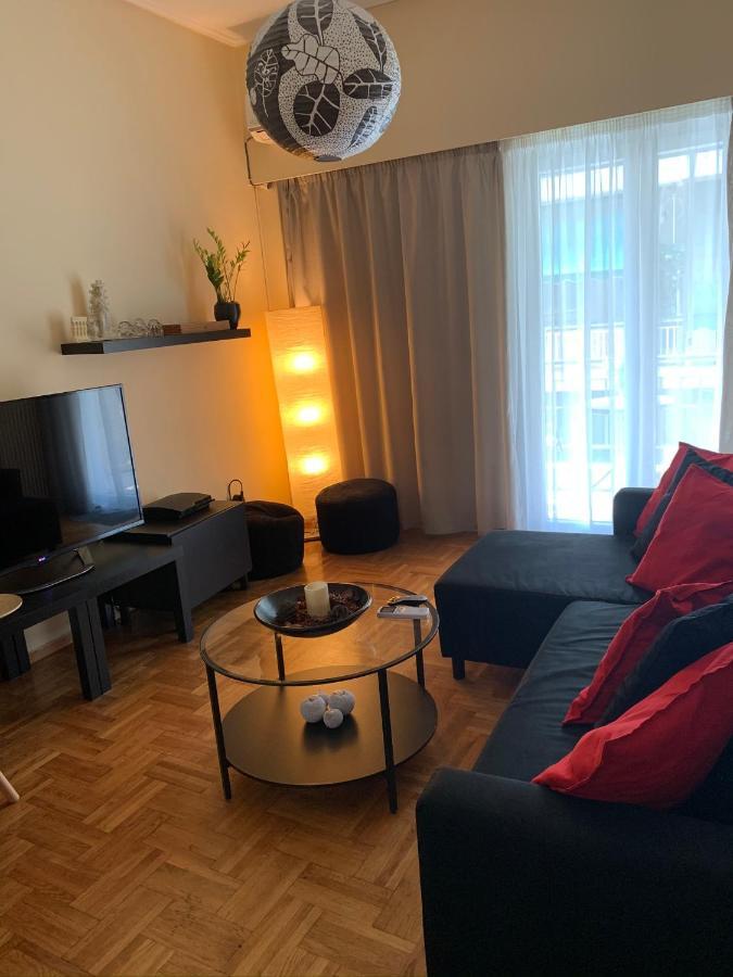 Renovated Cozy Apartment Near To Acropolis Atenas Exterior foto