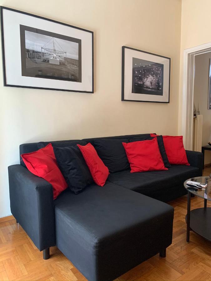 Renovated Cozy Apartment Near To Acropolis Atenas Exterior foto