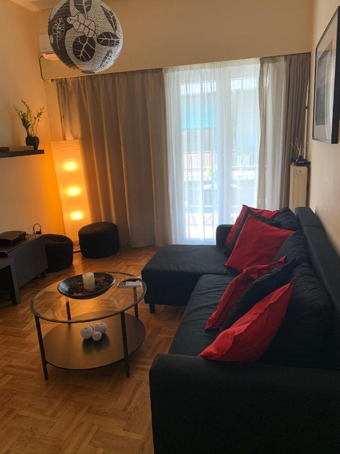 Renovated Cozy Apartment Near To Acropolis Atenas Exterior foto