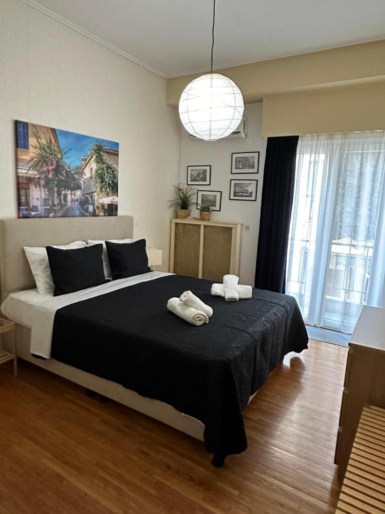 Renovated Cozy Apartment Near To Acropolis Atenas Exterior foto