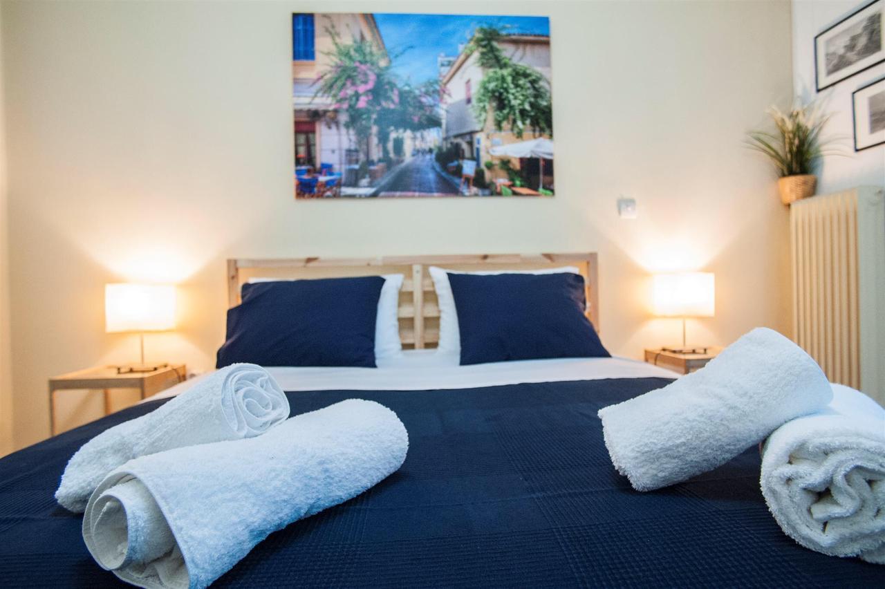 Renovated Cozy Apartment Near To Acropolis Atenas Exterior foto