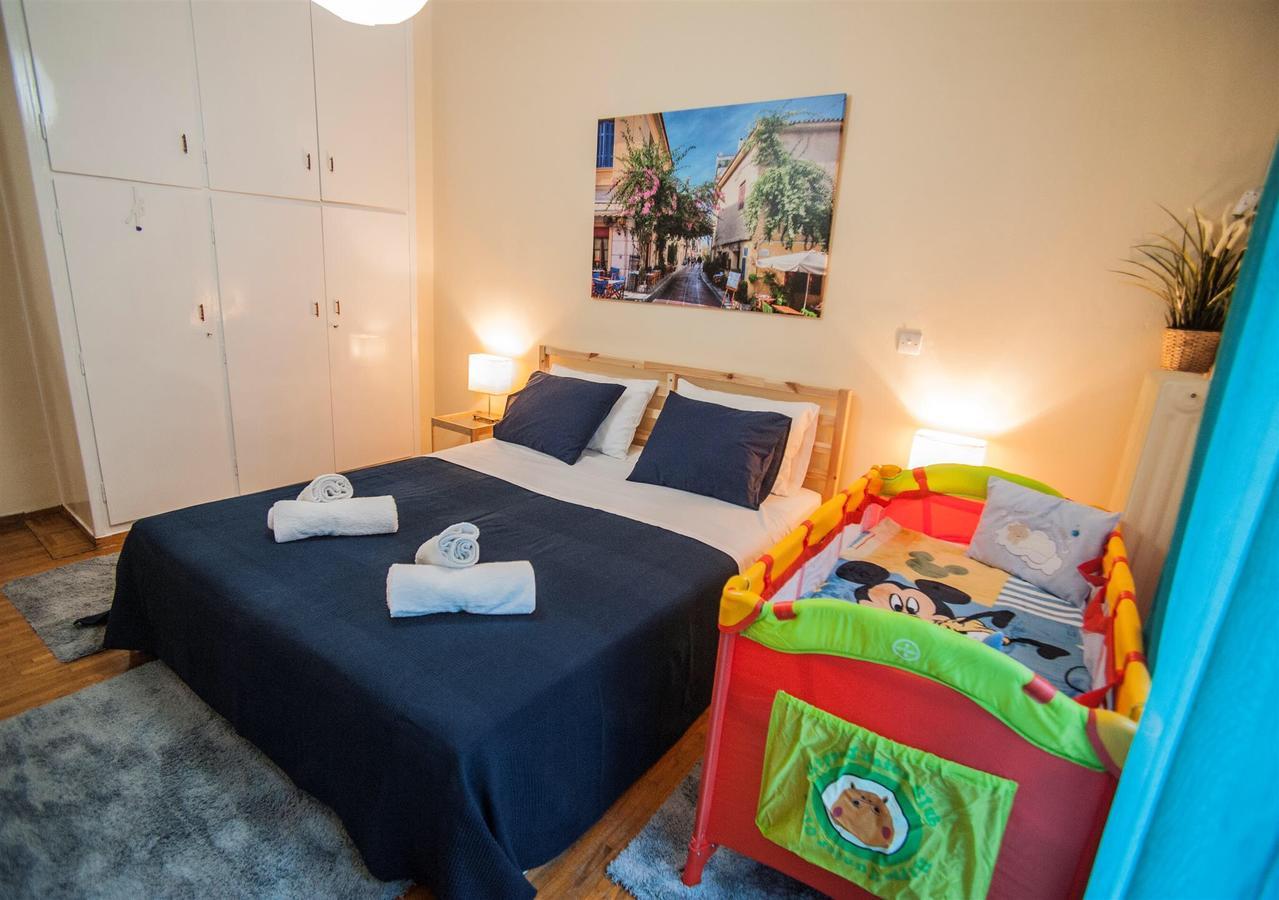 Renovated Cozy Apartment Near To Acropolis Atenas Exterior foto